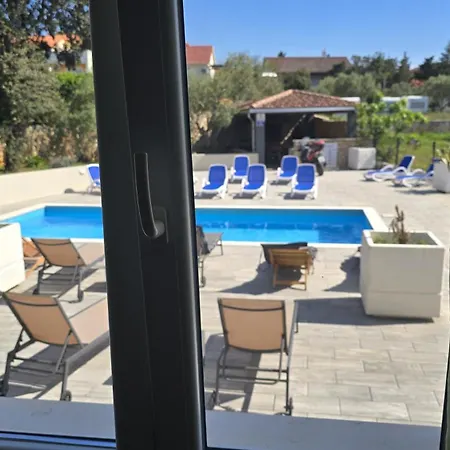 Apartments Villa M&M Novalja Exterior photo