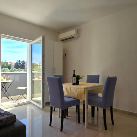 Apartments Villa M&M Novalja Room photo