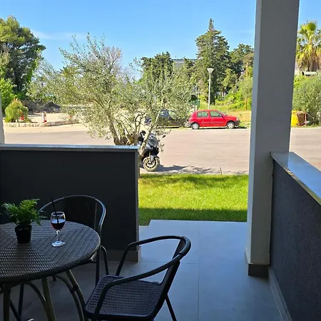 Apartments Villa M&M Novalja Room photo