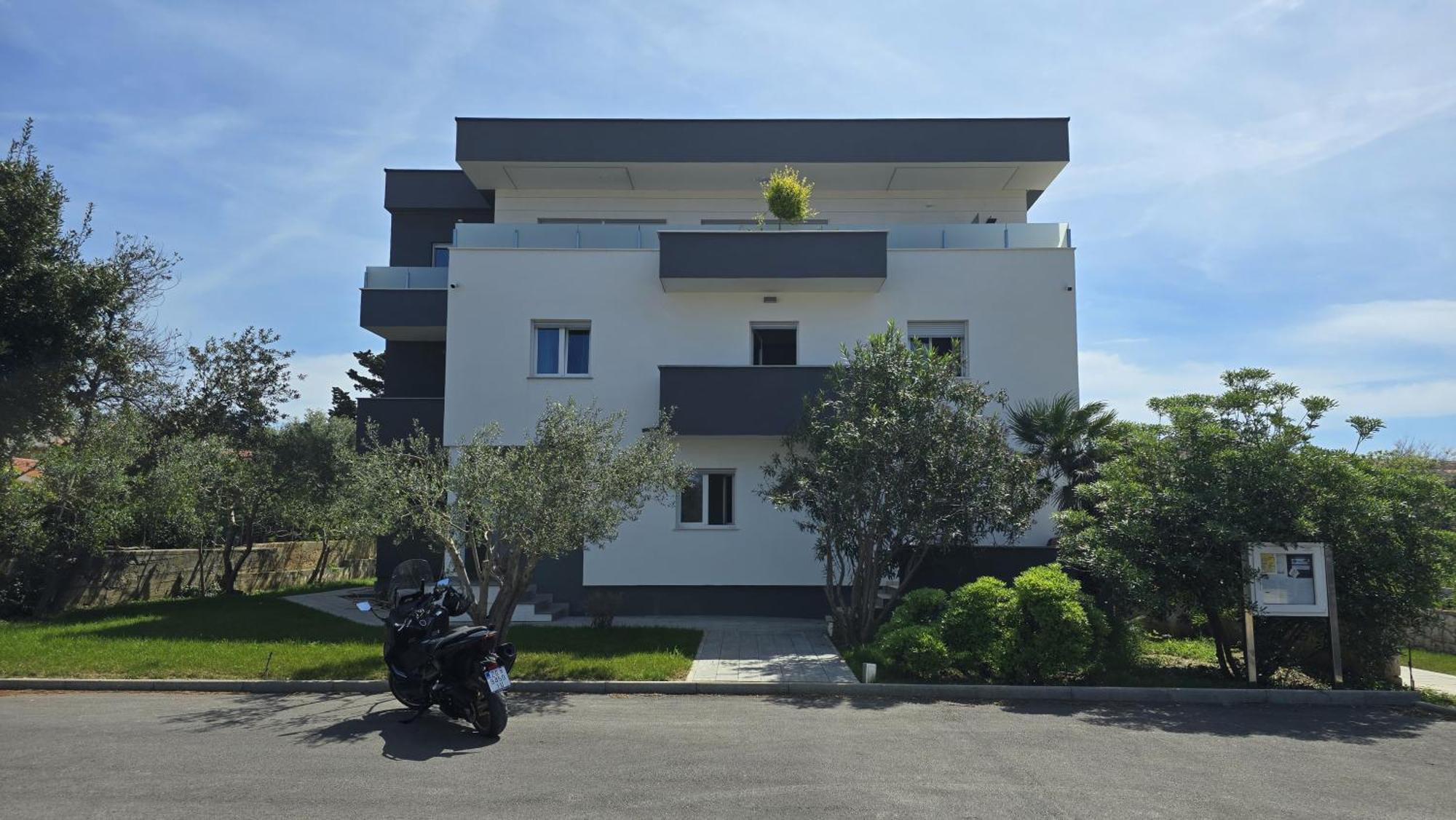 Apartment M&m Novalja