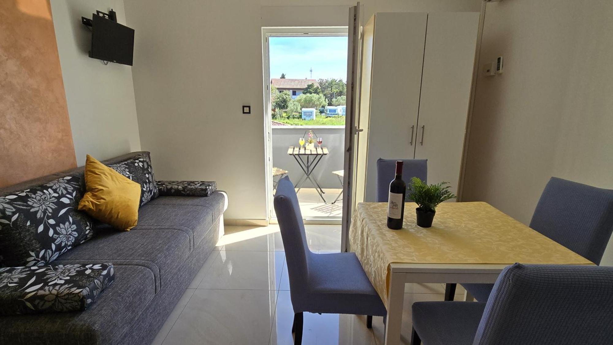 M&m Apartment *