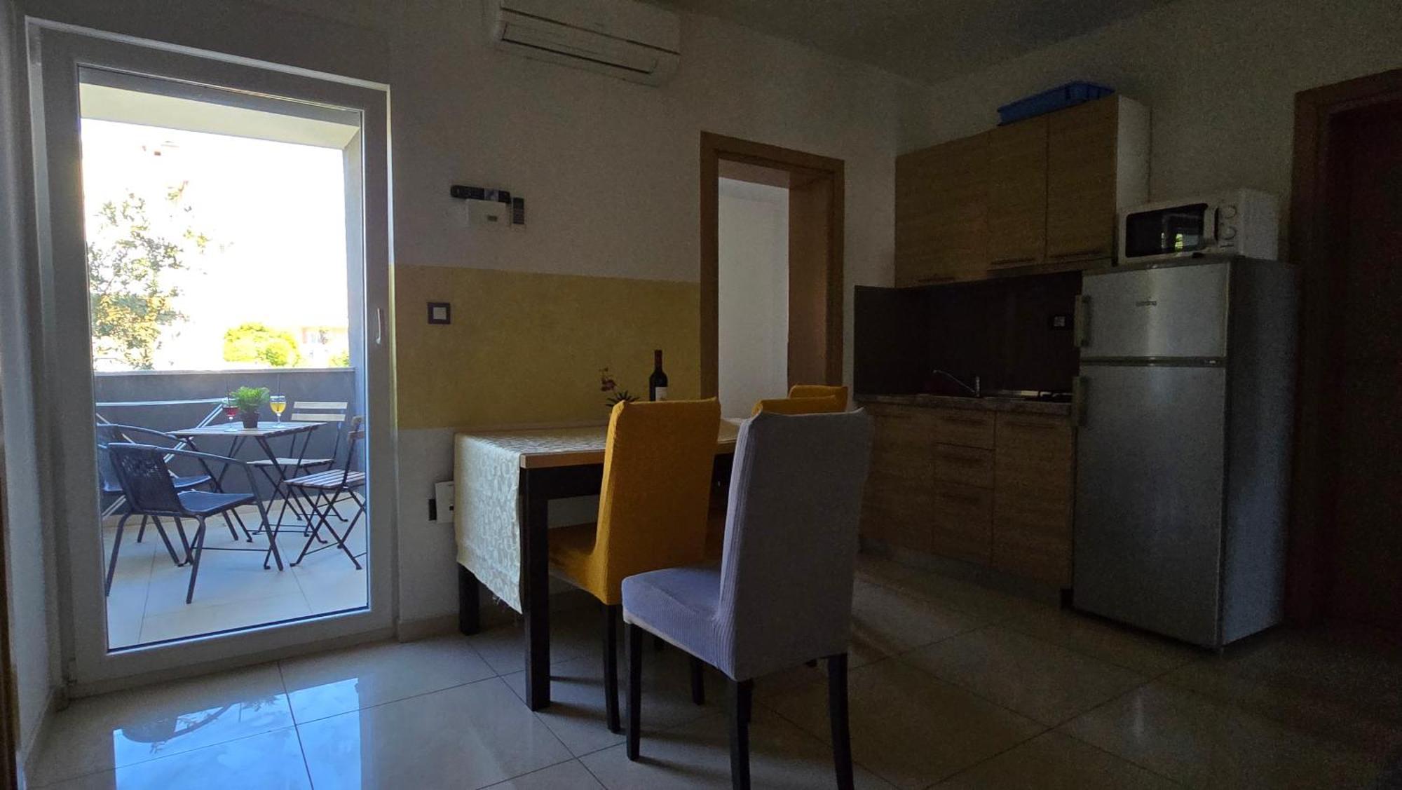 M&m Apartment Novalja